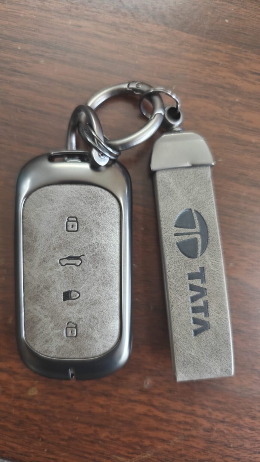 Buy Metal Leather Grey Car Key Cover For Tata Sierra, Curvv, Curvv EV ...